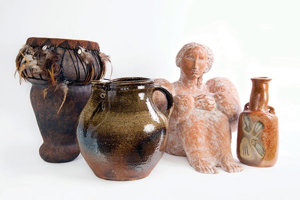 Intersections: Ceramics from Ralph Hoteres Personal Collection