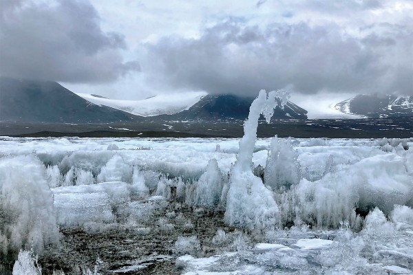 The Great White: Students in Antarctica