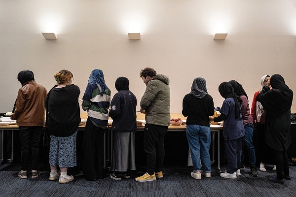 Muslim Students Ring in the Month of Ramadan