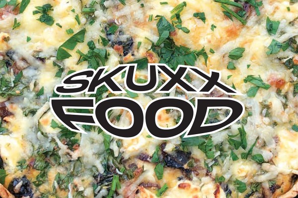 Skuxx Food | Pumpkin, feta, caramelised onion and spinach quiche 