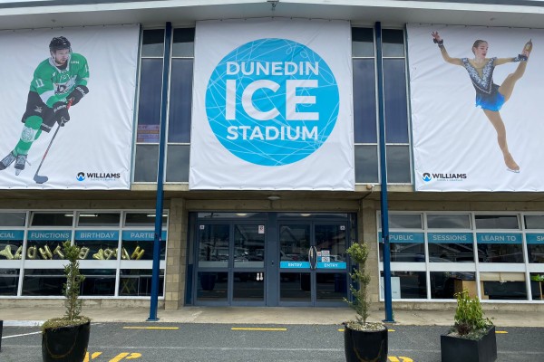 Global Ice Skating Celebration Starts in Dunedin