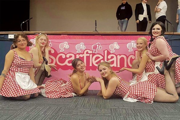 Capping Show Claims Edinburgh Ripped Off Beezie Theme