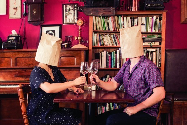 Critic Blind Date | Vanessa and Barry B. Benson