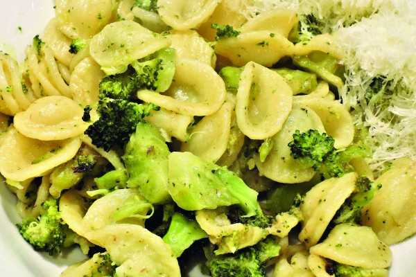 Pesto and Broccoli Pasta