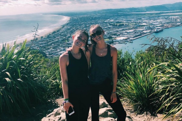 Students to Watch: Emily and Sophie Martin (AKA the Tasty.Twinsss)