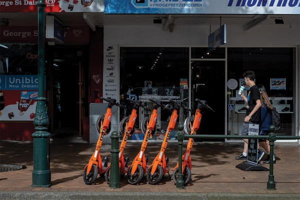 Neuron Scooters Hit Dunedin Streets 