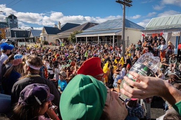 More than 300 People Jumped the Hyde Fence