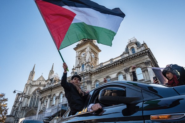 Protest! Dunedinites Show Up in Support of Palestine